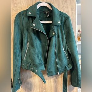 💚 Lovely Dark green Jacket ever!!!